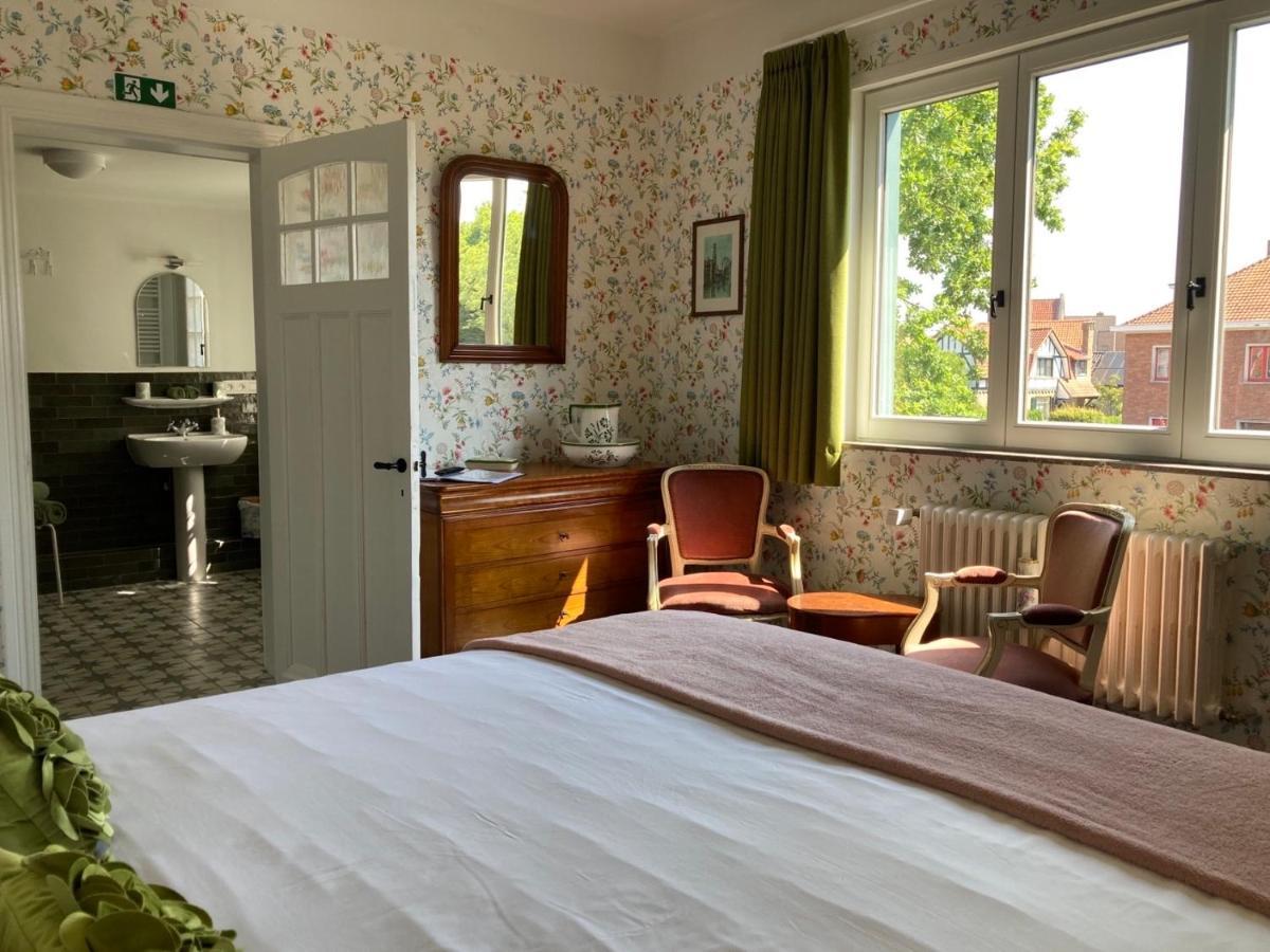 Bed and Breakfast Tree & B Brujas Exterior foto